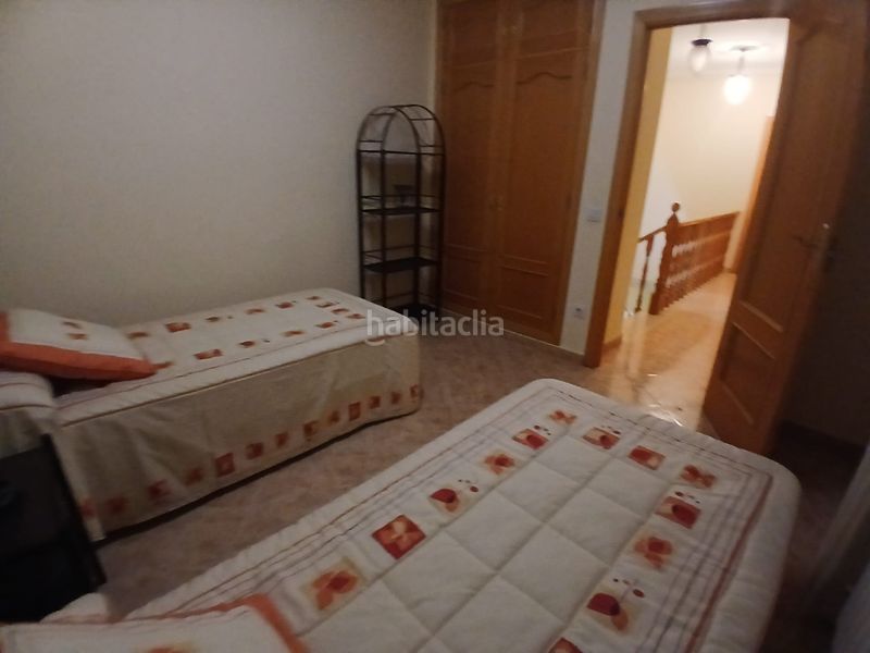 Foto 1993dc8a-38b9-4e12-a682-c607116fbb05. Casa adossada amb aparcament a Tomelloso