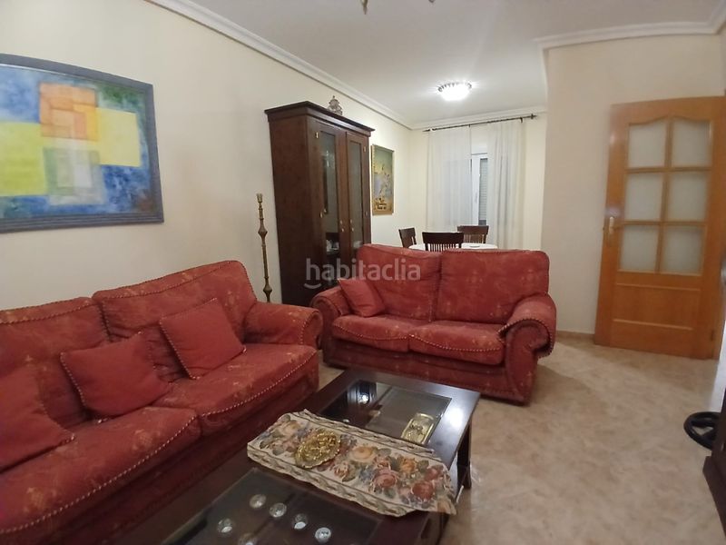 Foto 2f008122-0c32-4d73-8fd0-212199bfe817. Casa adossada amb aparcament a Tomelloso