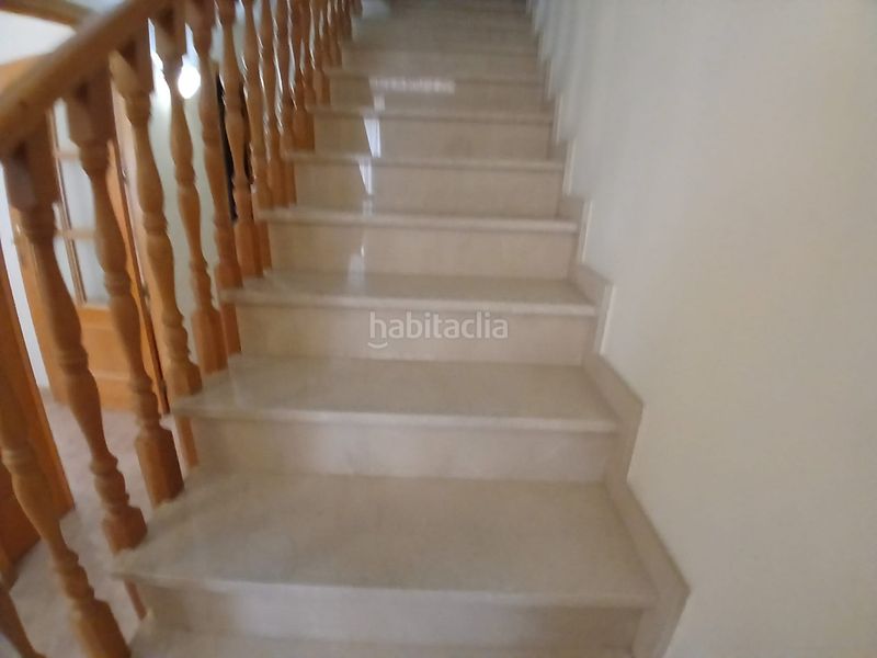 Foto 4c515c39-54a0-4c40-89ea-2dbca401bffe. Casa adossada amb aparcament a Tomelloso