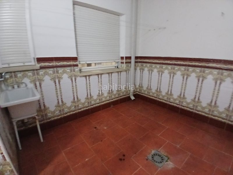 Foto e8486da5-2a65-4145-972b-e7297438ea42. Casa adossada amb aparcament a Tomelloso