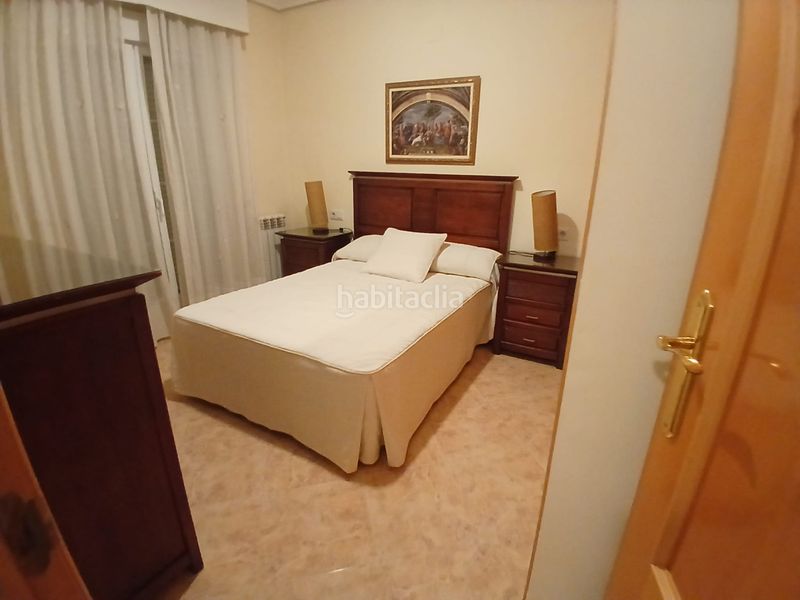 Foto ec8d4c66-46ef-40c2-8383-ba2524ce99e4. Casa adossada amb aparcament a Tomelloso