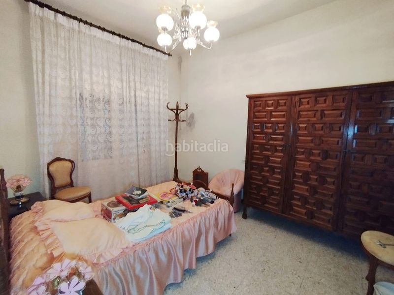 Foto c3683e1e-0c15-4b75-83ae-bf70168308a7. Casa a Argamasilla de Alba