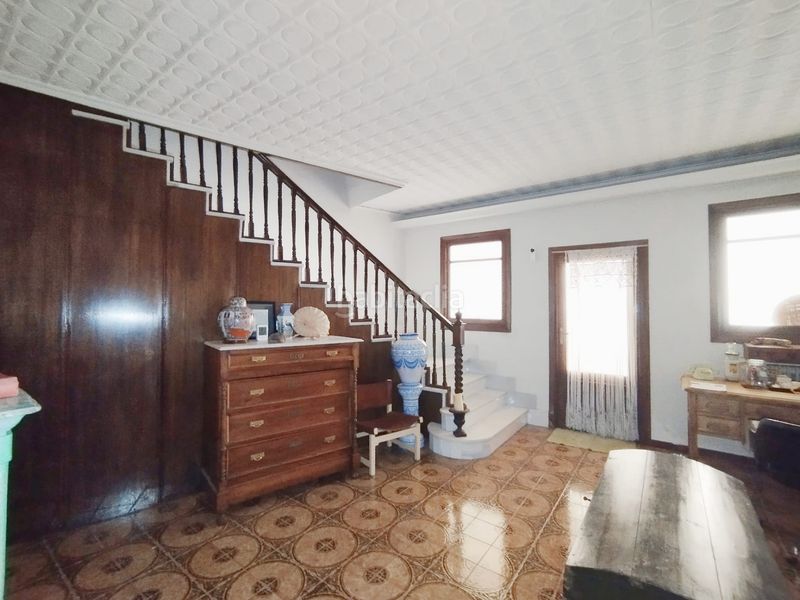 Foto f35d56f4-9687-4eb6-9de8-4c1ec6785b6e. Casa amb calefacció aparcament piscina a Tomelloso