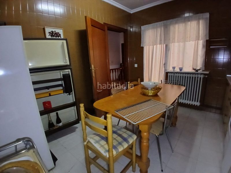 Foto 7fc7618b-6652-4fb0-ad2e-67cc9fcb7326. Casa amb aparcament a Tomelloso