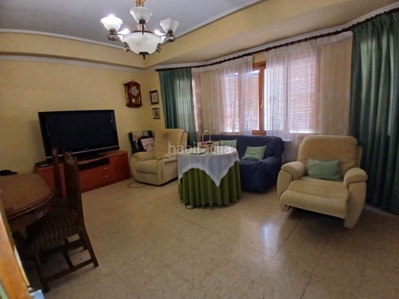 Foto c7adbbe9-ff35-4aff-9c6b-3218b3c99316. Casa amb aparcament a Tomelloso