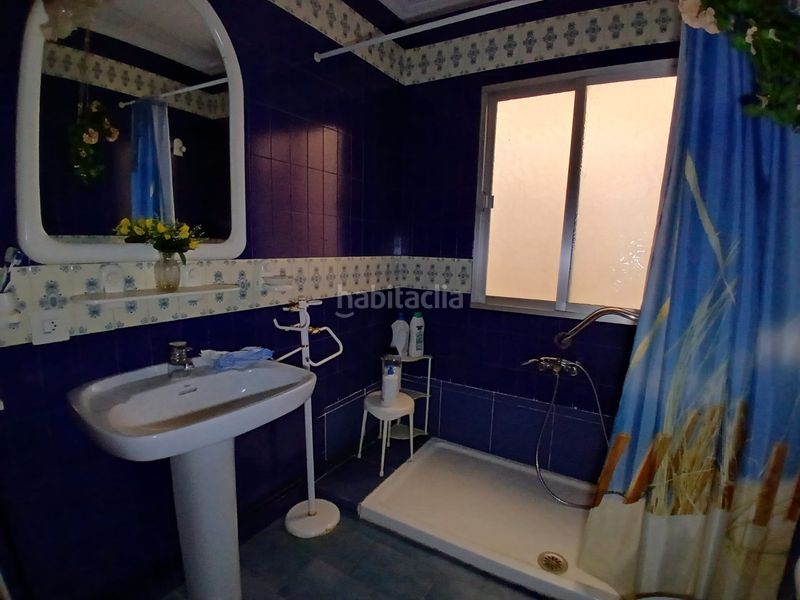 Foto e2a3c067-3dac-4543-b811-8d08a599b07a. Casa amb aparcament a Tomelloso