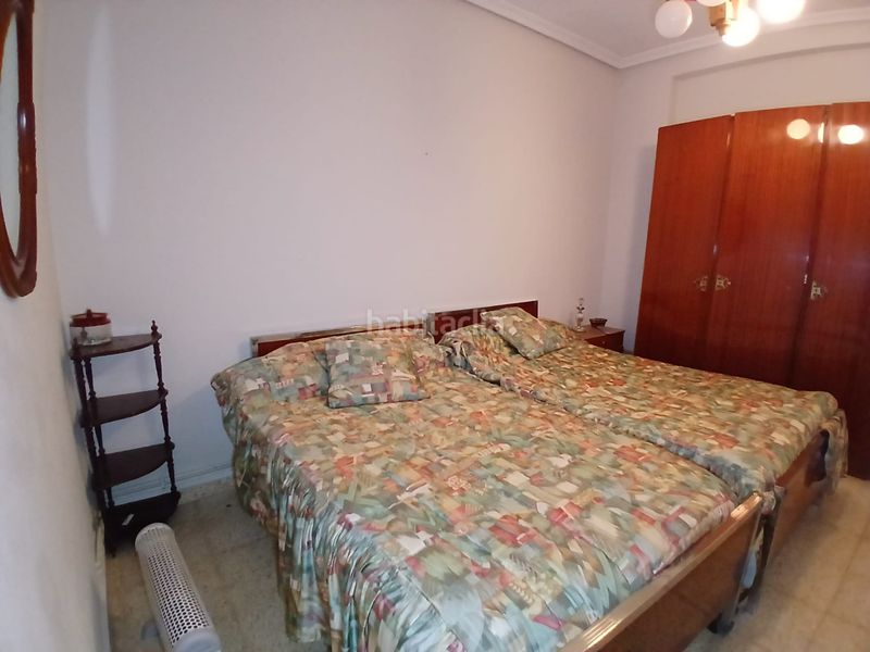 Foto f35f6317-42a4-4d3f-9760-b1d0f1393874. Casa amb aparcament a Tomelloso