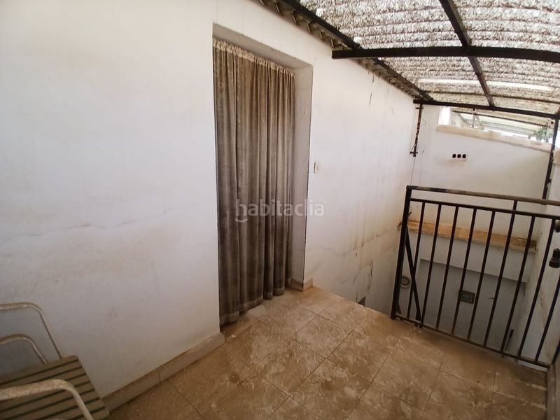 Foto fe9e0922-bf4b-4bbf-bdbd-1c786c129165. Casa amb aparcament a Tomelloso