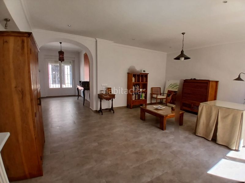 Foto 058294bc-ee31-4f60-98a3-c94ba50c94dd. Casa amb aparcament a Tomelloso