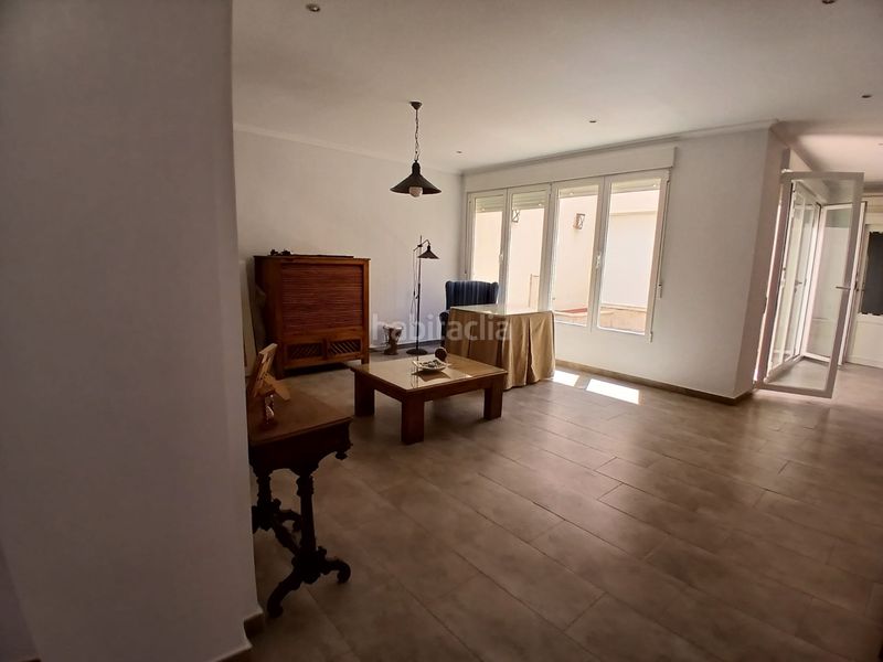 Foto 2ba8db00-96e0-4f2f-bf98-deab4d4c6819. Casa amb aparcament a Tomelloso