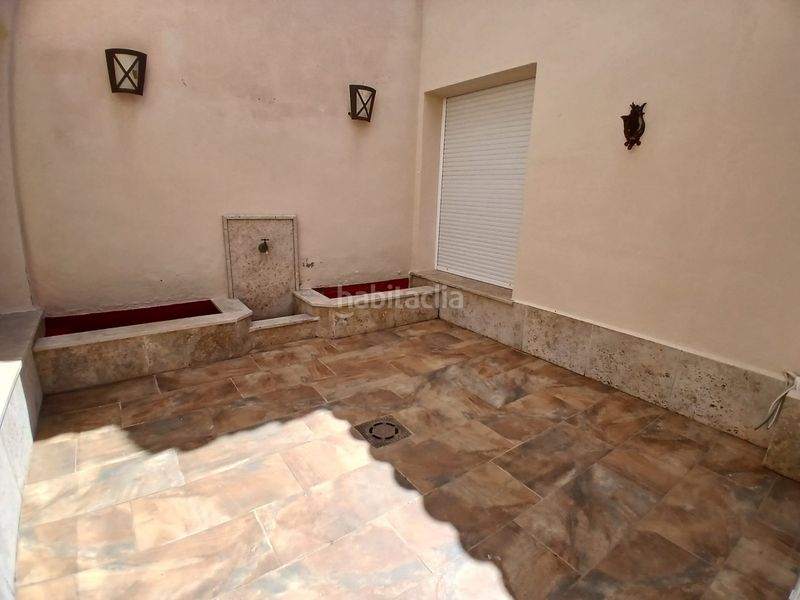 Foto 80423536-05d5-491d-b228-32ce2fad014d. Casa amb aparcament a Tomelloso