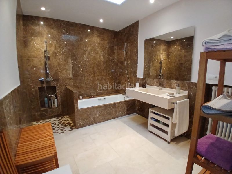 Foto d31ad978-e3fd-461a-af2a-f1d7b12ee877. Casa amb aparcament a Tomelloso