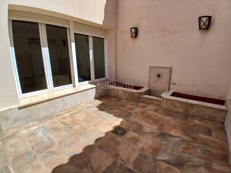 Foto f22068a2-b50b-436d-8137-22d1a9c14a3f. Casa amb aparcament a Tomelloso