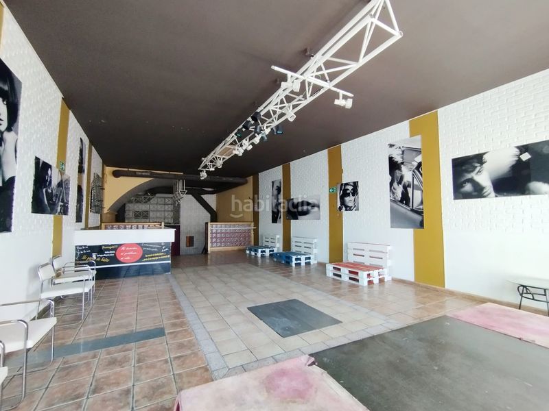 Foto bb569179-be87-43b9-be10-fa040ab6c68b. Locale commerciale con riscaldamento in Tomelloso