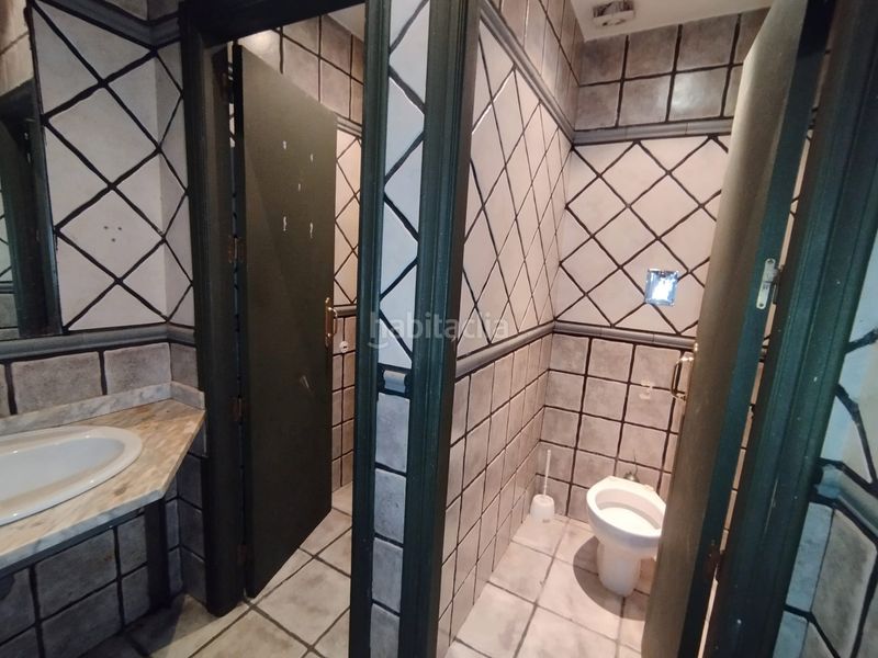 Foto c13e1088-0a87-4384-97c3-e9676984a636. Locale commerciale con riscaldamento in Tomelloso