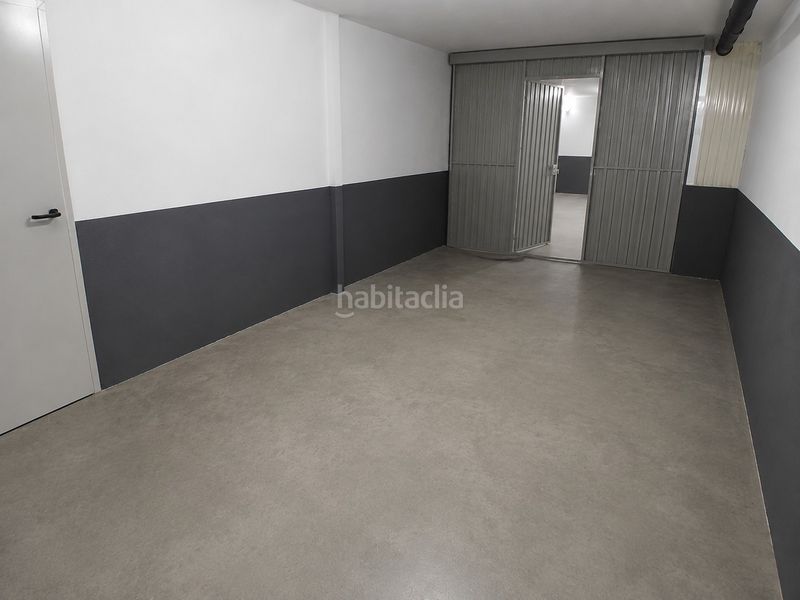 Foto 4af59a10-4c53-4085-a955-d24e18fc85bb. Aparcament cotxe a Tomelloso