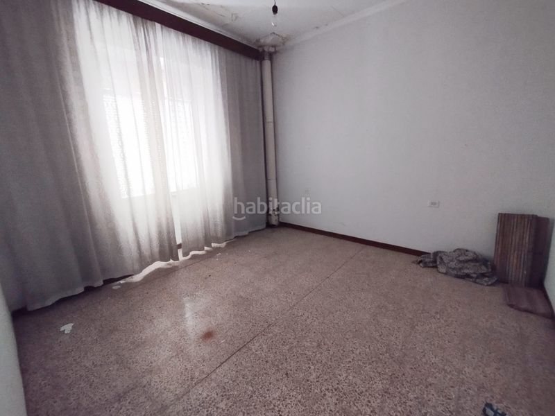Foto 82f5b823-5566-4f7d-931a-e17bc1e6df3b. Casa amb aparcament a Tomelloso