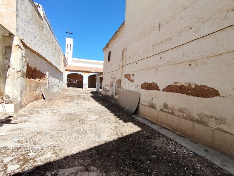 Foto 918f4bb0-bcbf-40ee-8403-e9b31c8816da. Casa amb aparcament a Tomelloso
