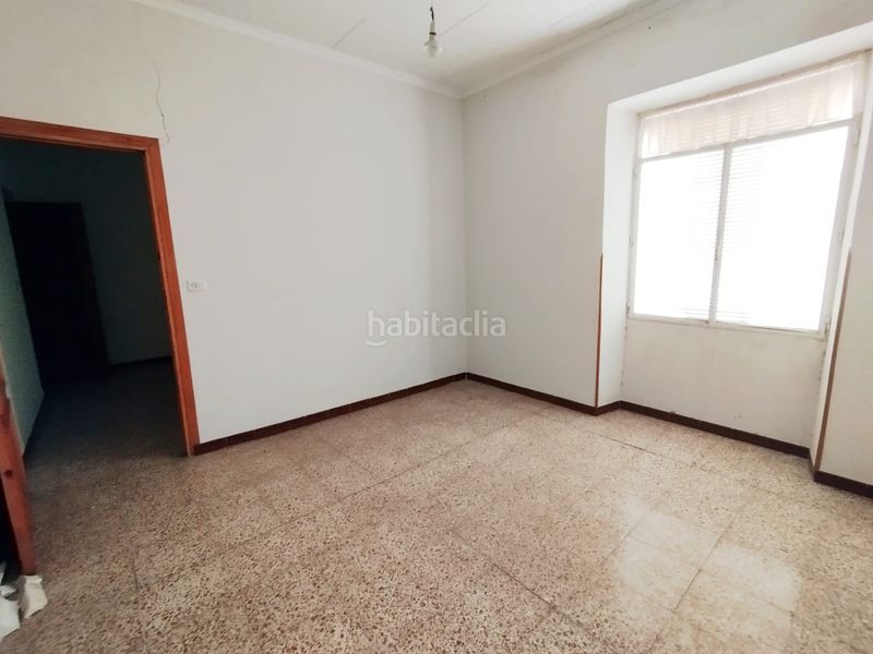 Foto f9f329ff-8241-4020-9747-1a1744304b6a. Casa amb aparcament a Tomelloso