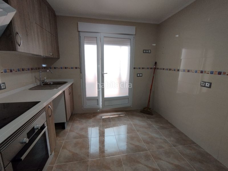 Foto 12dc3c8d-9c96-458d-b6b5-f2b4148ebf0d. Casa adossada amb aparcament a Tomelloso