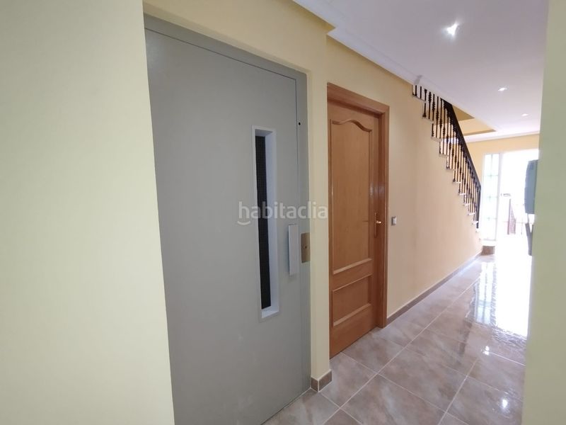 Foto 14e11f95-d3b0-4261-a472-4bdbffed5c1f. Casa adossada amb aparcament a Tomelloso