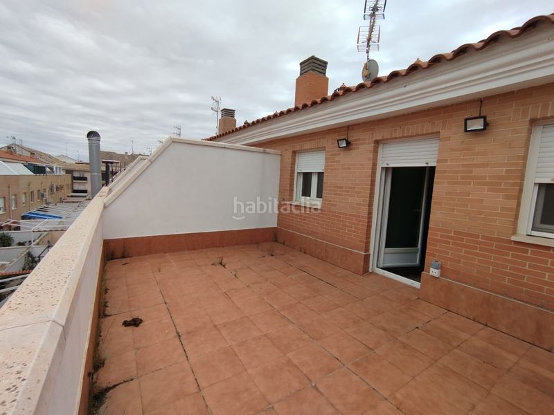 Foto 44dfab68-b0ee-45dd-8d00-78f6c30b4c69. Casa adossada amb aparcament a Tomelloso