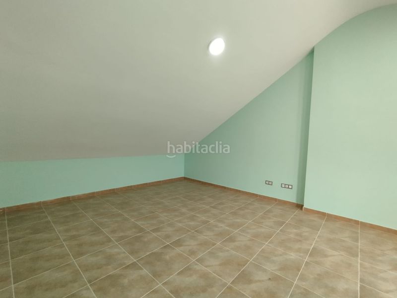Foto 4dcc249d-a122-4a4b-a47e-28fd952b0805. Casa adossada amb aparcament a Tomelloso