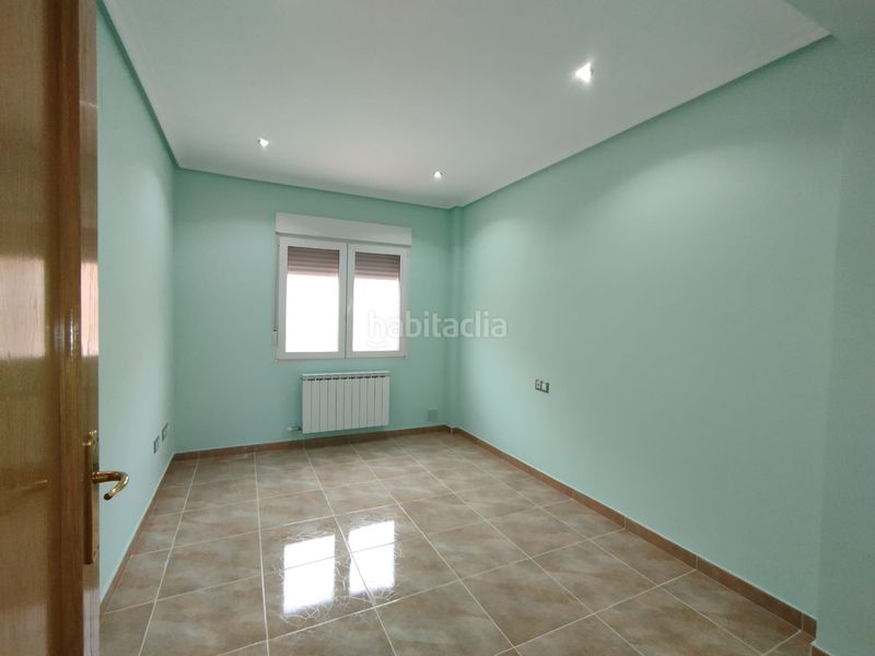 Foto 80108b0d-528a-4885-aa08-5b8fac9003de. Casa adossada amb aparcament a Tomelloso
