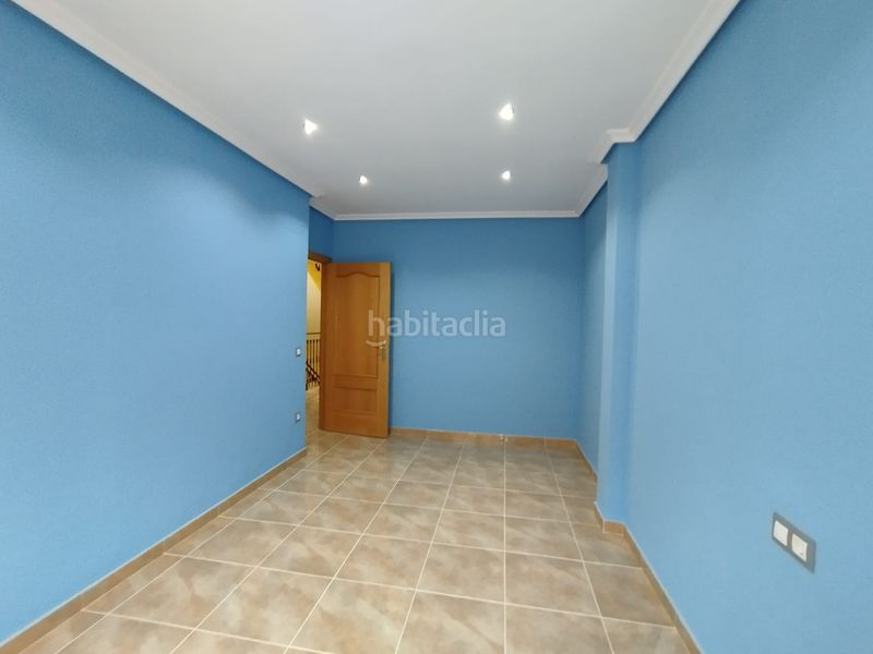 Foto 9932c554-0869-41cf-9351-57b660d1d723. Casa adossada amb aparcament a Tomelloso