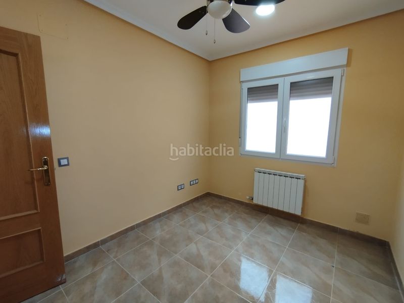 Foto d20e4f28-9087-4f21-96ec-45ca70afef72. Casa adossada amb aparcament a Tomelloso