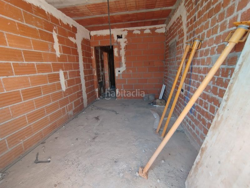 Foto 953f6f54-74d4-412c-98be-fb70fc19c5f0. Casa adossada amb aparcament a Tomelloso