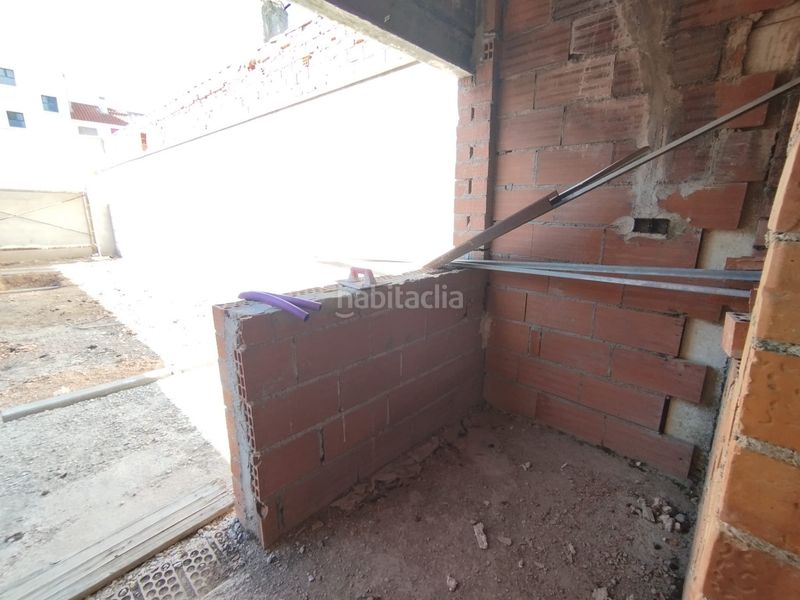Foto 10b44c3f-9b2c-4659-8bf4-3c540e2496bc. Casa adossada amb aparcament a Tomelloso