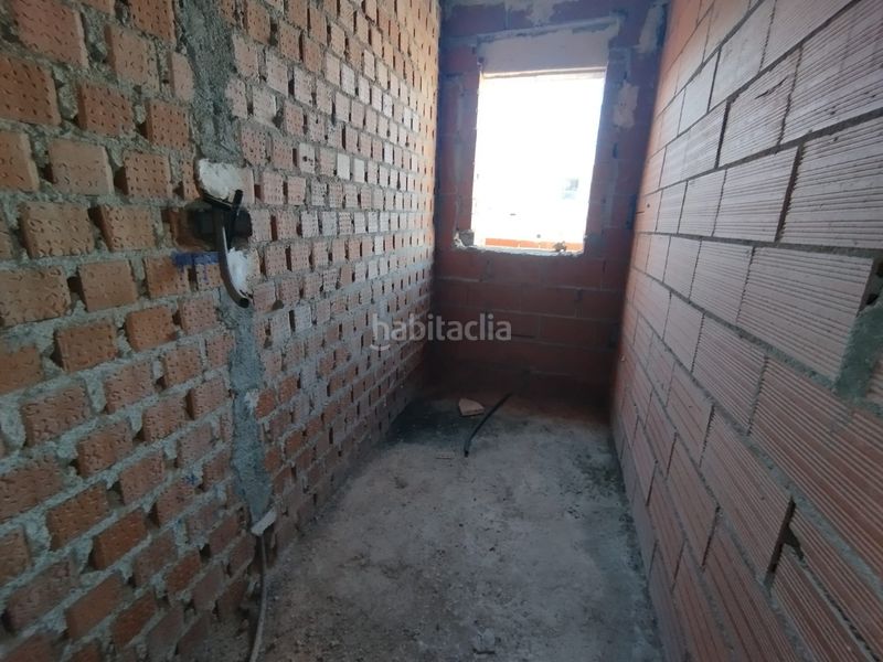 Foto 22bbd8ee-3a2b-4cc8-a527-21beb64e55c6. Casa adossada amb aparcament a Tomelloso