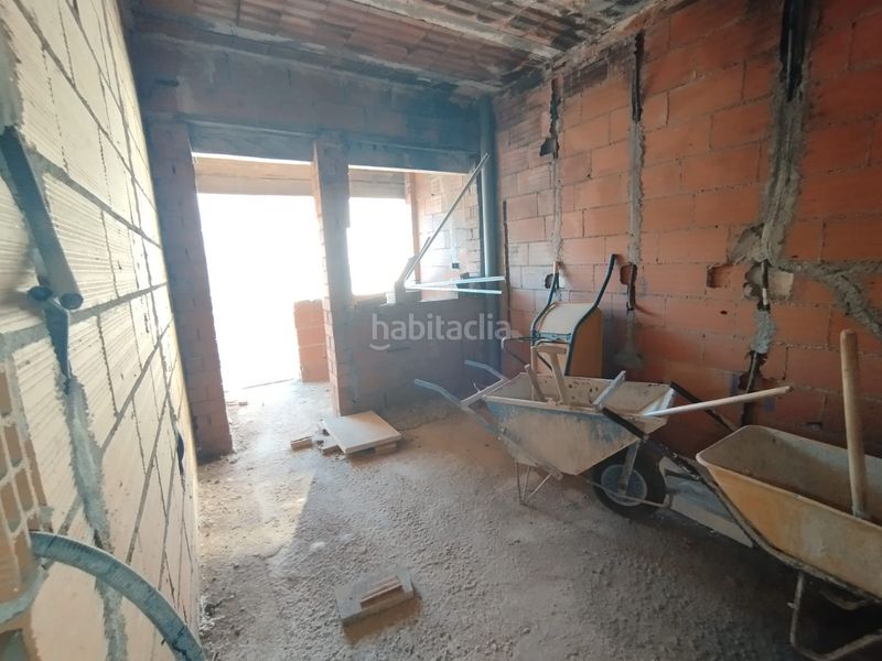 Foto 56dd1a16-f65d-43c1-a509-73ba8f138ec9. Casa adossada amb aparcament a Tomelloso