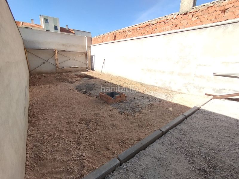 Foto f97bd467-4857-4662-8d57-152c97b5fd98. Casa adossada amb aparcament a Tomelloso