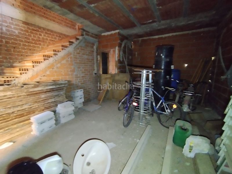 Foto ff654f29-b48e-4095-bb77-bde8978e68d2. Casa adossada amb aparcament a Tomelloso