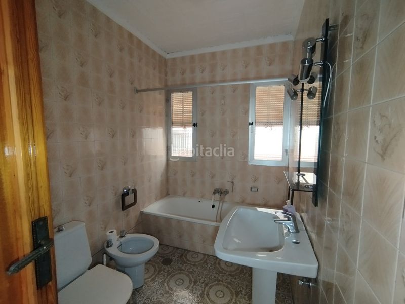 Foto 4c73090b-d85a-439e-b3ef-246ecc6d6d11. Casa adossada a Tomelloso