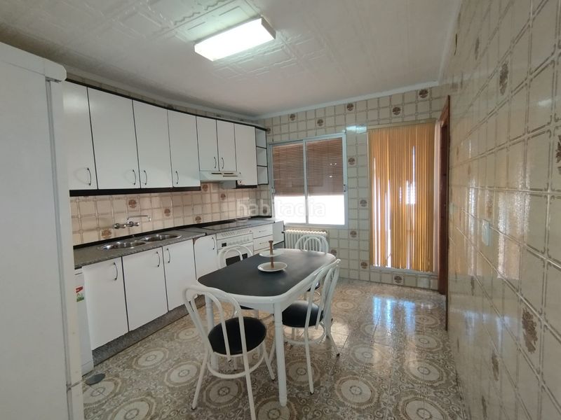 Foto d90b4f31-1cd2-41a7-8e96-8830aaed3220. Casa adossada a Tomelloso