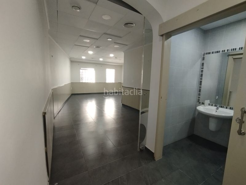 Foto 44fb0000-b818-4921-a935-dac5820f4fae. Local comercial a Tomelloso