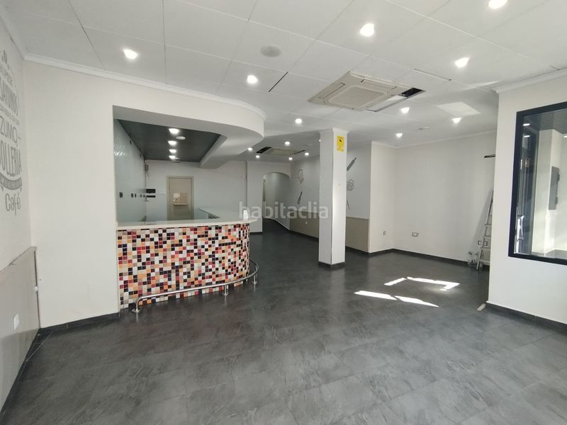 Foto ef8f3266-9dab-473b-85bd-0aff19a10040. Local comercial a Tomelloso