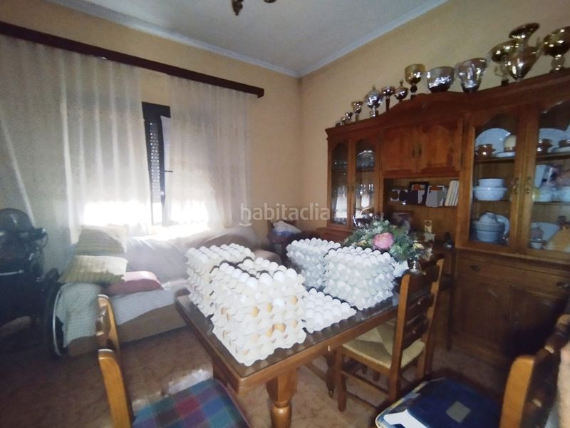 Foto c07b5c7a-d27d-42c7-b275-476feb32eaea. Casa amb aparcament a Tomelloso