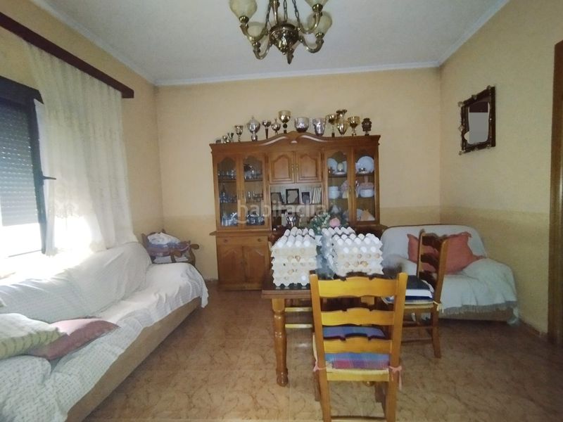Foto dbf1fb0e-fca1-4527-a7e7-8e6b626efe02. Casa amb aparcament a Tomelloso