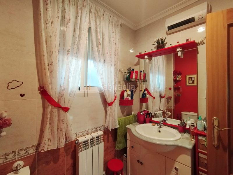 Foto 52f55419-51c3-431d-9289-9dbe4742bdd6. Casa adossada amb calefacció aparcament a Tomelloso