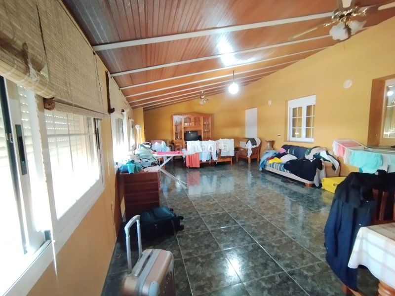 Foto 8bc75b75-d56f-4546-b351-831a65819573. Casa amb calefacció aparcament piscina a Tomelloso