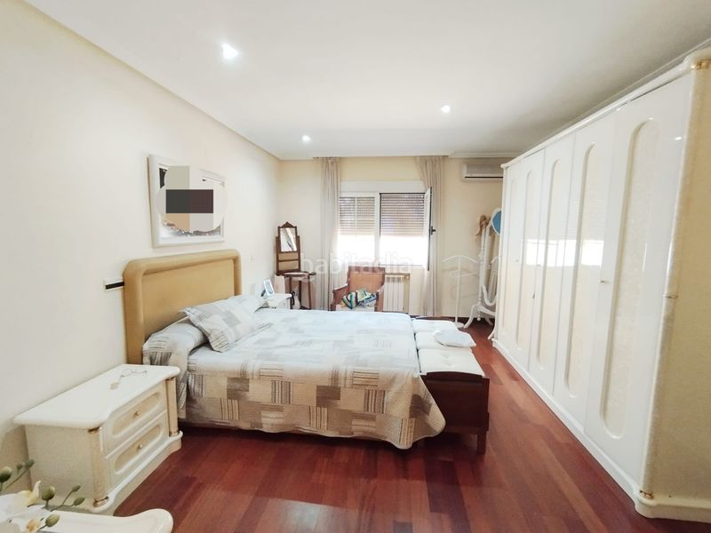 Foto f9228496-cdb9-4bd4-8d39-8a4cd26a5cb7. Casa amb calefacció aparcament piscina a Tomelloso