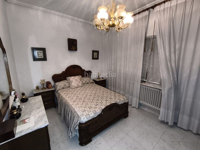 Foto e34fda56-444e-42b9-9714-23dcfcda569f. Casa amb xemeneia calefacció aparcament a Tomelloso