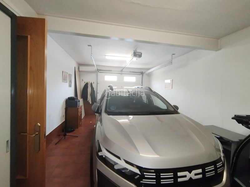 Foto 0d28e4f9-5eeb-4aea-b89d-7ac2ff86831e. Casa amb aparcament a Tomelloso