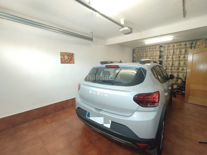 Foto b056c763-8639-4559-ba13-51419cab1544. Casa amb aparcament a Tomelloso
