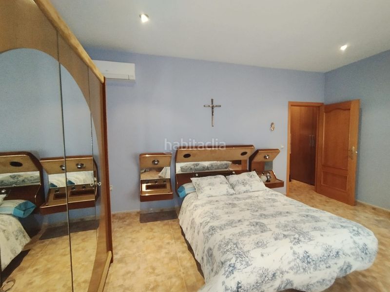 Foto c2a9668c-8c0e-43cc-b101-366e3a83adbe. Casa amb aparcament a Tomelloso