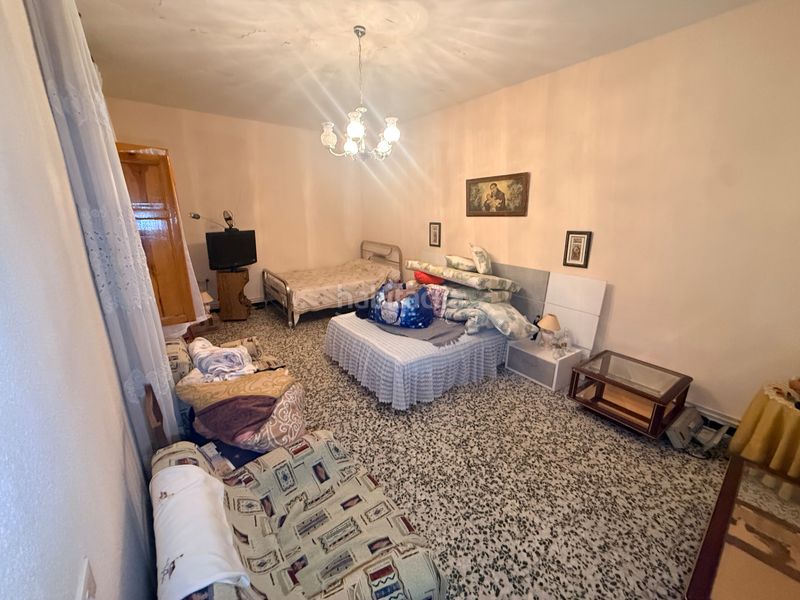 Foto 05a534a0-acf2-44fb-8b48-0de4b0d1a810. Casa amb aparcament a Tomelloso